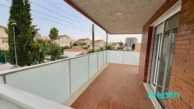 Terrassa de Casa o xalet en venda en Cunit amb Aire condicionat, Calefacció i Jardí privat