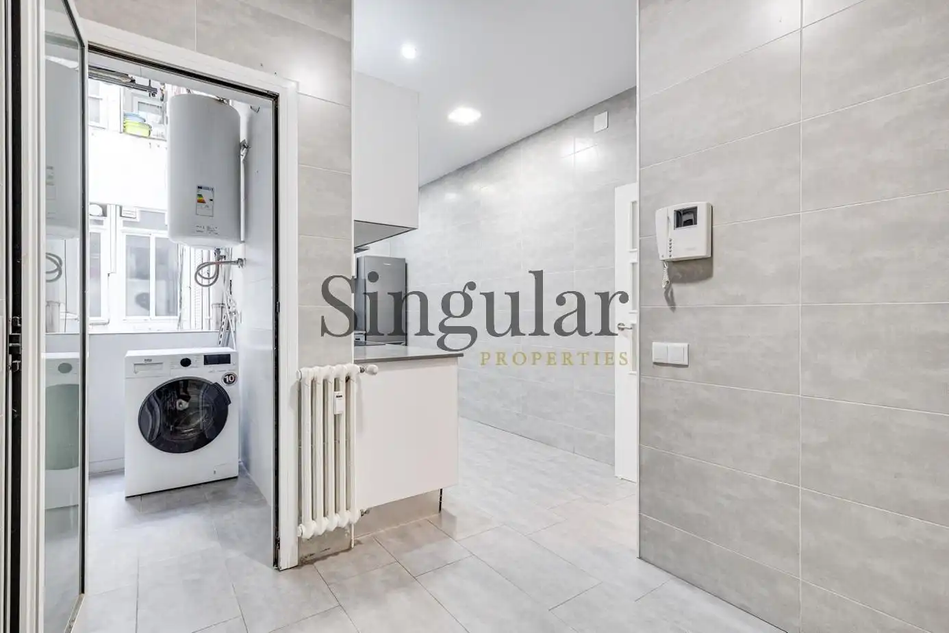 Cocina de Piso en venta en Barcelona con Aire acondicionado y Calefacción
