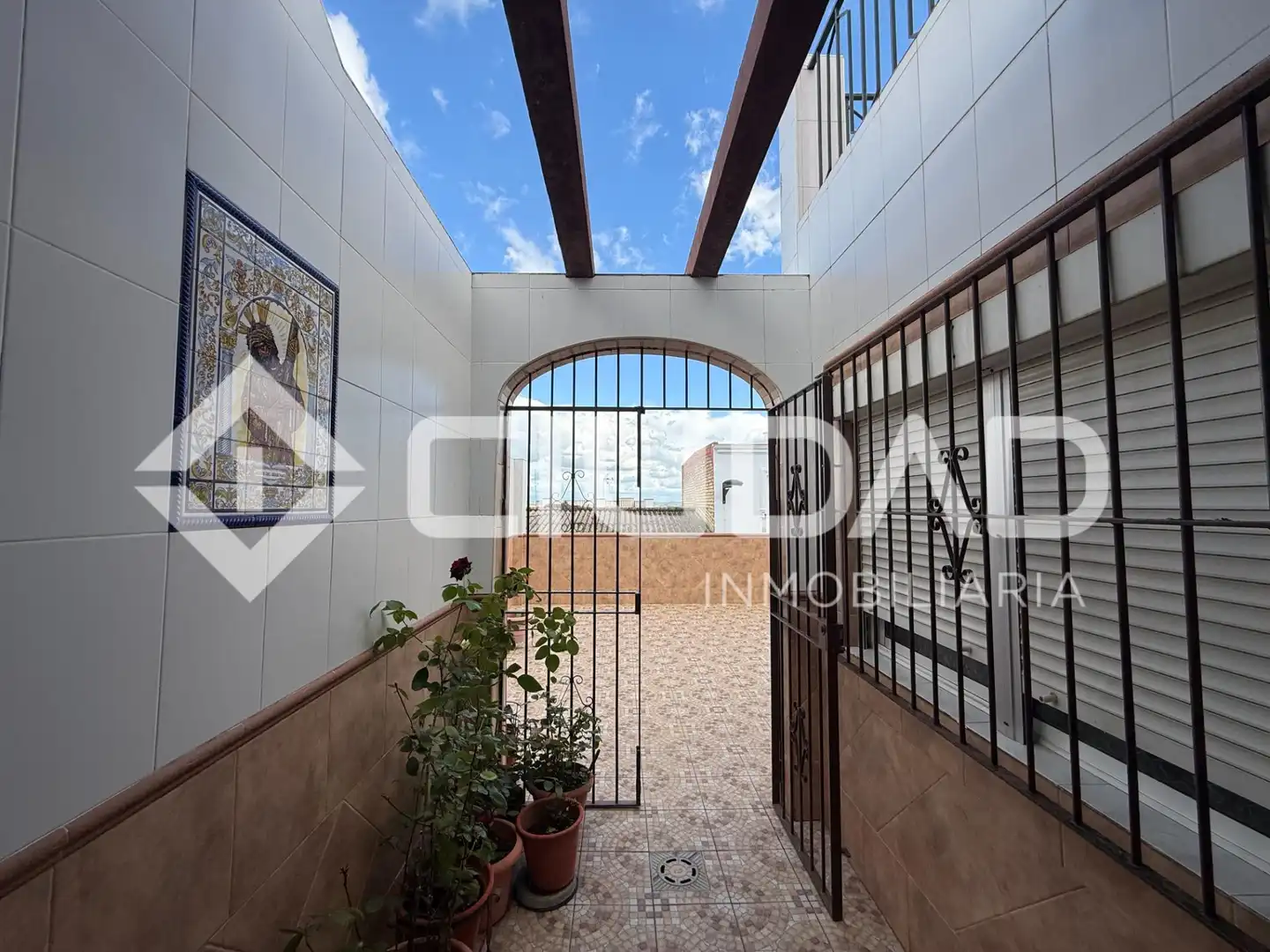 Vista exterior de Casa o xalet en venda en Las Cabezas de San Juan