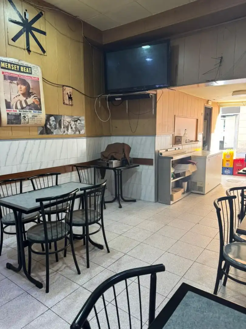 Business premises for transfer in Sants - Montjuïc, imagen 10