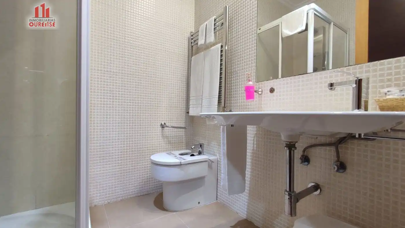 Baño de Edificio en venta en Nogueira de Ramuín