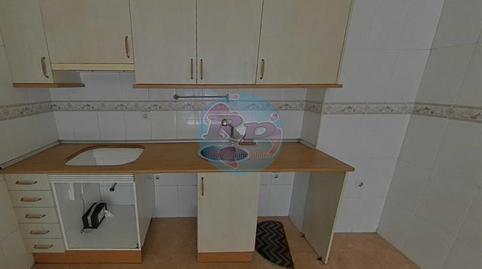 Foto 2 de Apartamento en venta en Bembibre, León