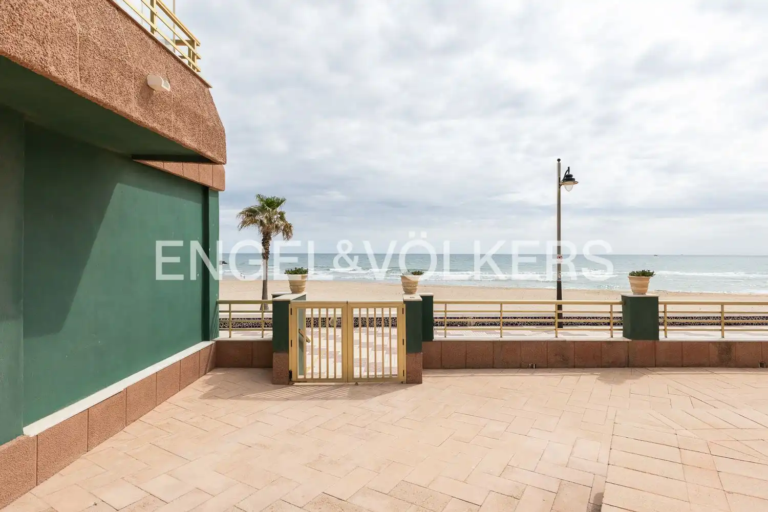 Terrace of Flat for sale in Sueca  with Air Conditioner, Heating and Terrace