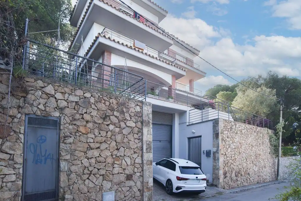 Maison jumelée à vendre à calle Garbi