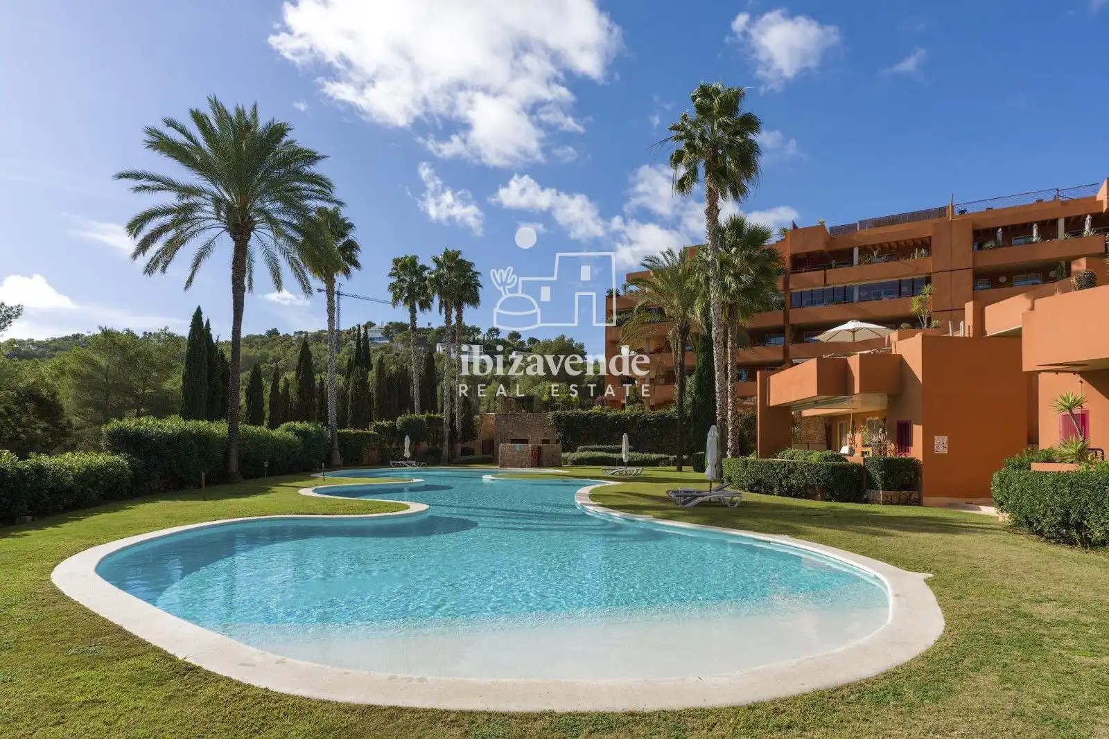Jardín de Dúplex en venta en Santa Eulària des Riu con Aire acondicionado, Terraza y Trastero