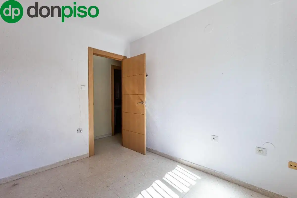 Piso en venta en Calle Bajo de Huétor, 19, Cervantes