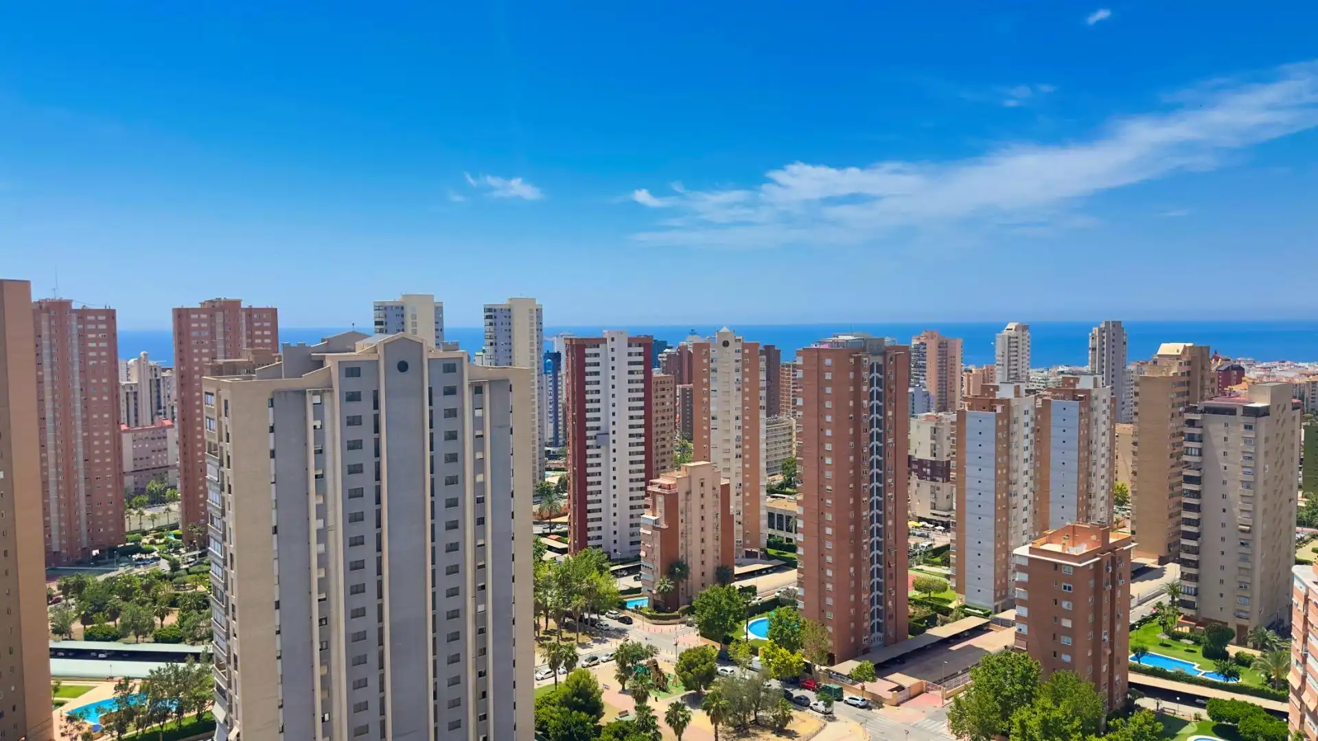 Exterior view of Flat for sale in Benidorm  with Air Conditioner, Furnished and Community pool