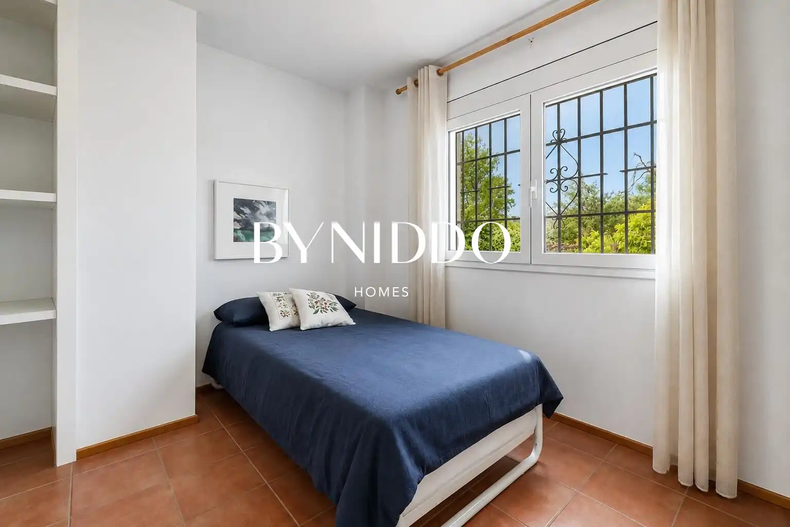 Dormitori de Casa o xalet en venda en Sant Cugat del Vallès amb Aire condicionat, Calefacció i Jardí privat