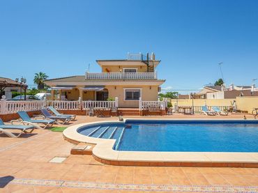 Villa mit Balkon zum Verkauf in Centro