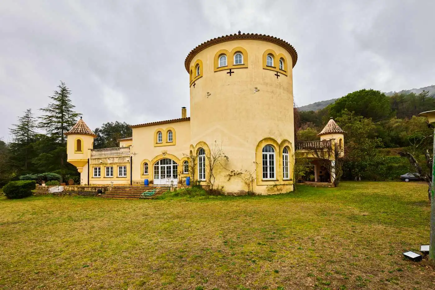 Vista exterior de Finca rústica en venta en Celrà con Calefacción, Jardín privado y Terraza