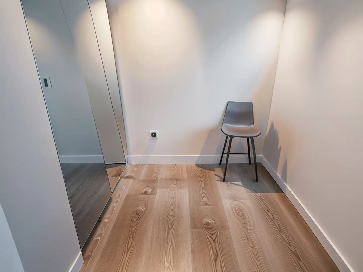 Habitación de Piso en venta en Santa Coloma de Gramenet con Parquet, Amueblado y Internet