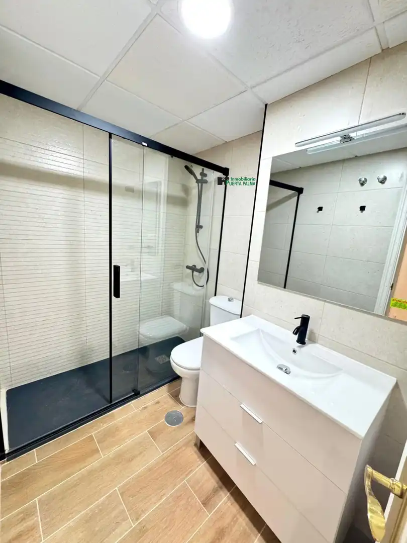 Baño de Piso de alquiler en Badajoz con Aire acondicionado, Calefacción y Amueblado