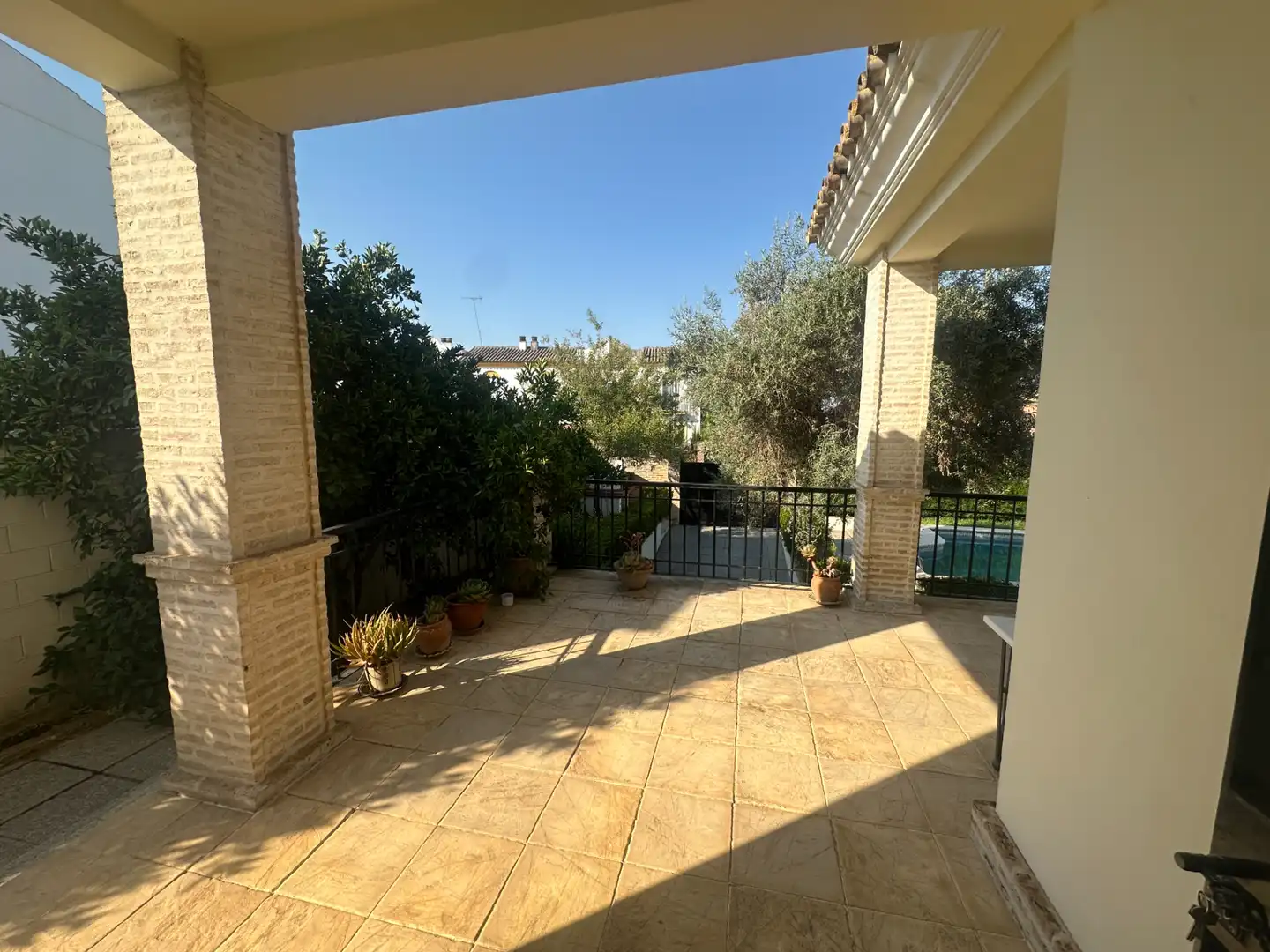 Chalet con terraza en venta en Sanlúcar la Mayor, imagen 7