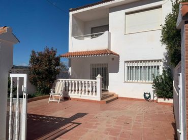 Apartament amb piscina en venda a Calle PEÑISMAR I