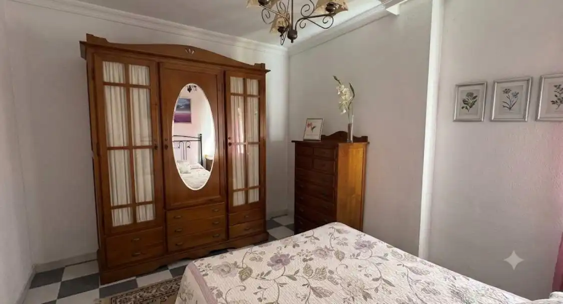 Dormitori de Pis en venda en Huelva amb Moblat