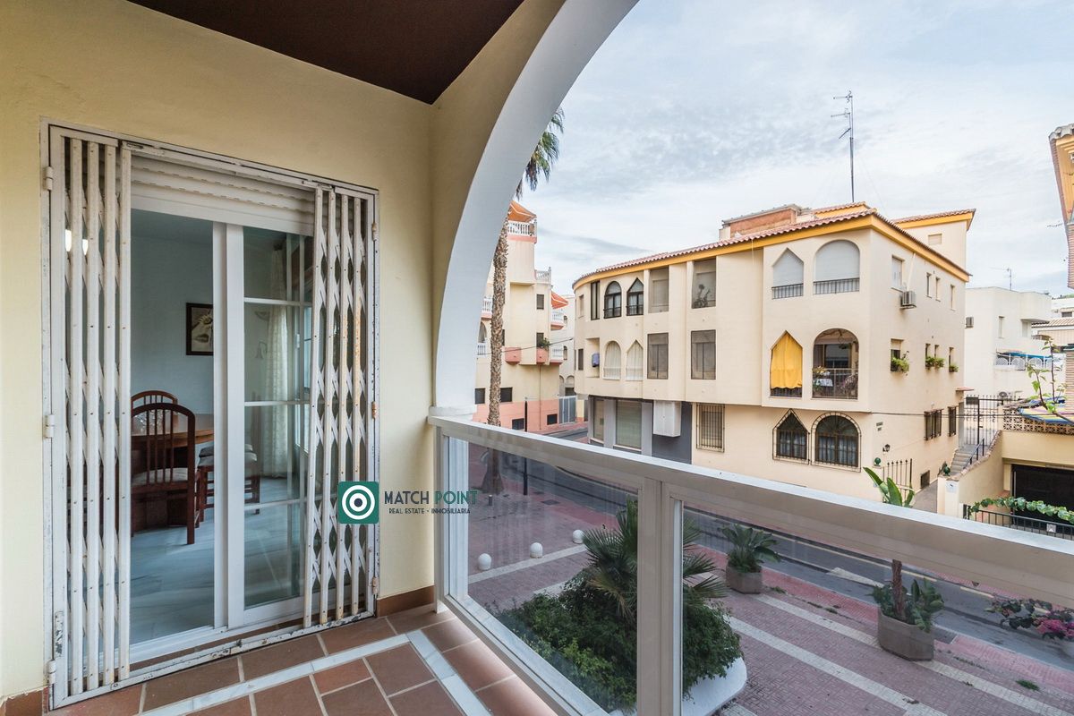 Vista exterior de Piso en venta en Almuñécar