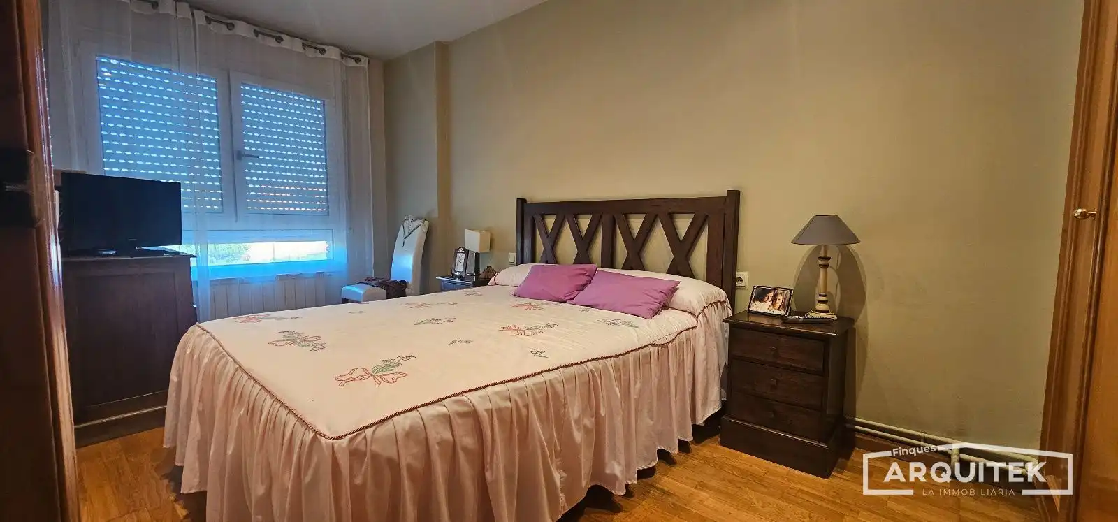 Habitación de Casa adosada en venta en Lleida con Aire acondicionado y Jardín privado