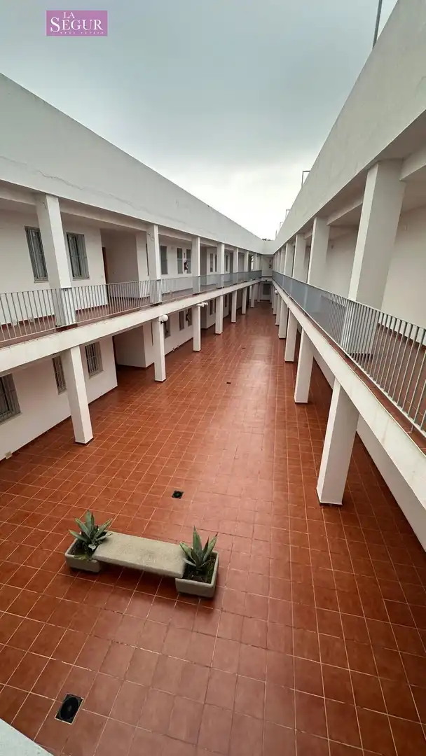 Dúplex en venda en Conil de la Frontera amb Terrassa, Traster i Moblat
