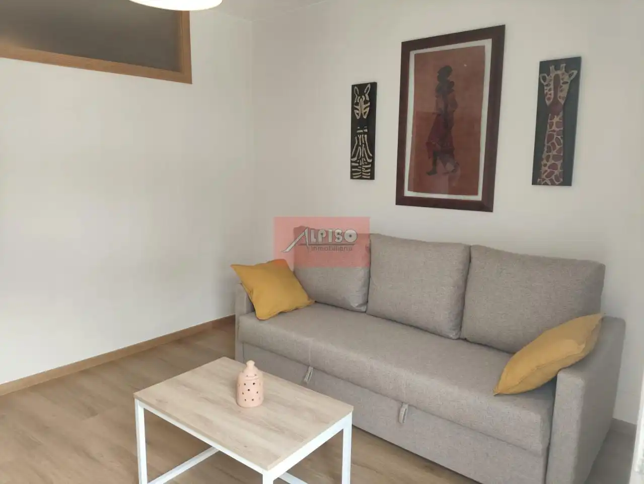 Sala d'estar de Apartament de lloguer en Ourense Capital  amb Calefacció i Moblat