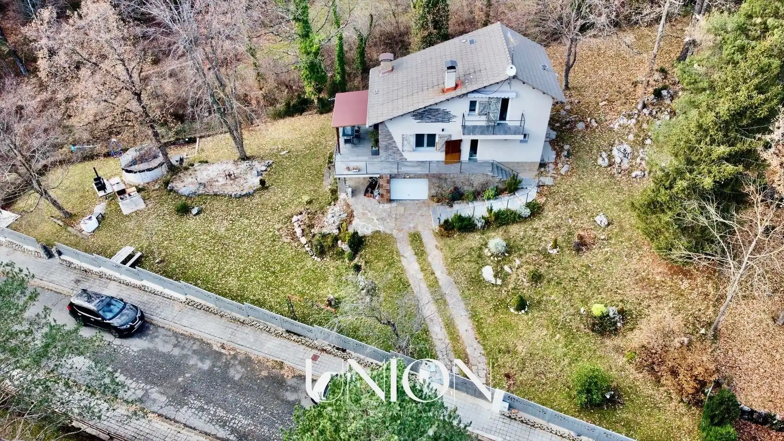 Vista exterior de Casa o xalet en venda en Camprodon amb Aire condicionat, Calefacció i Jardí privat