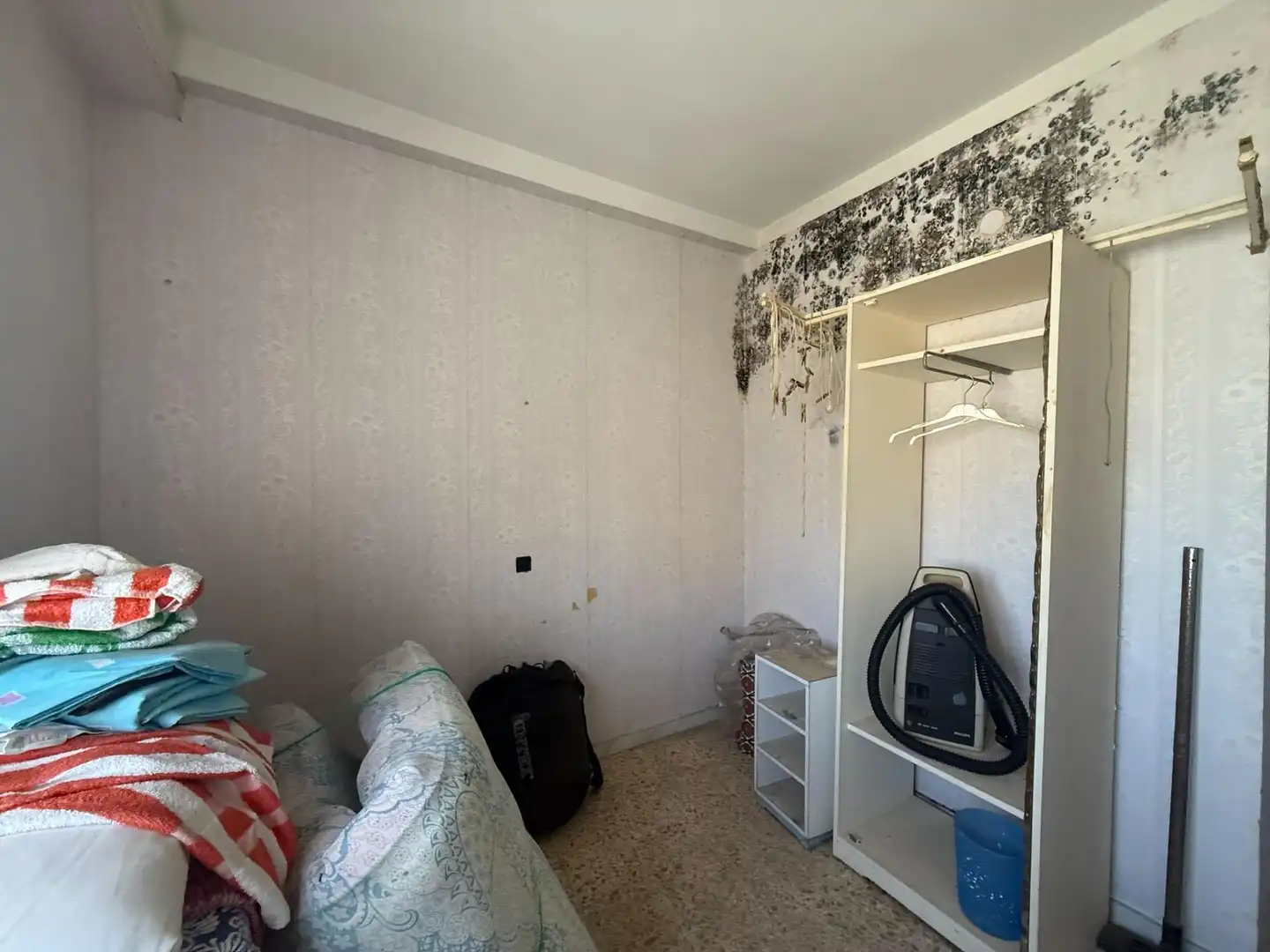 Habitación de Apartamento en venta en Tavernes de la Valldigna con Balcón