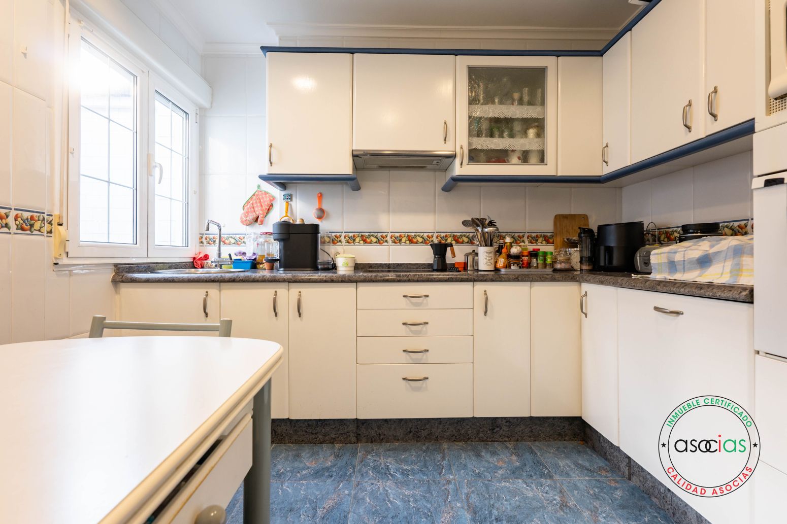 Kitchen of Flat for sale in Gijón   with Heating and Parquet flooring