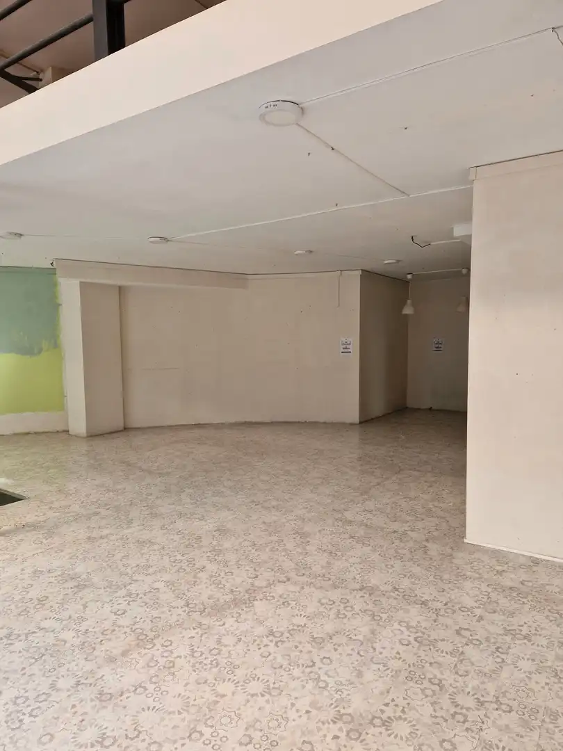 Gewerbefläche zur Miete in Carrer de l'Estatut 7, imagen 9