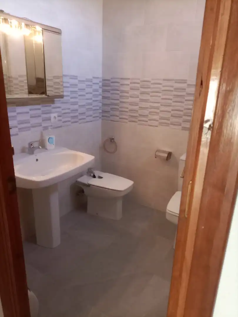 Bany de Casa o xalet en venda en Alpujarra de la Sierra amb Aire condicionat, Calefacció i Jardí privat