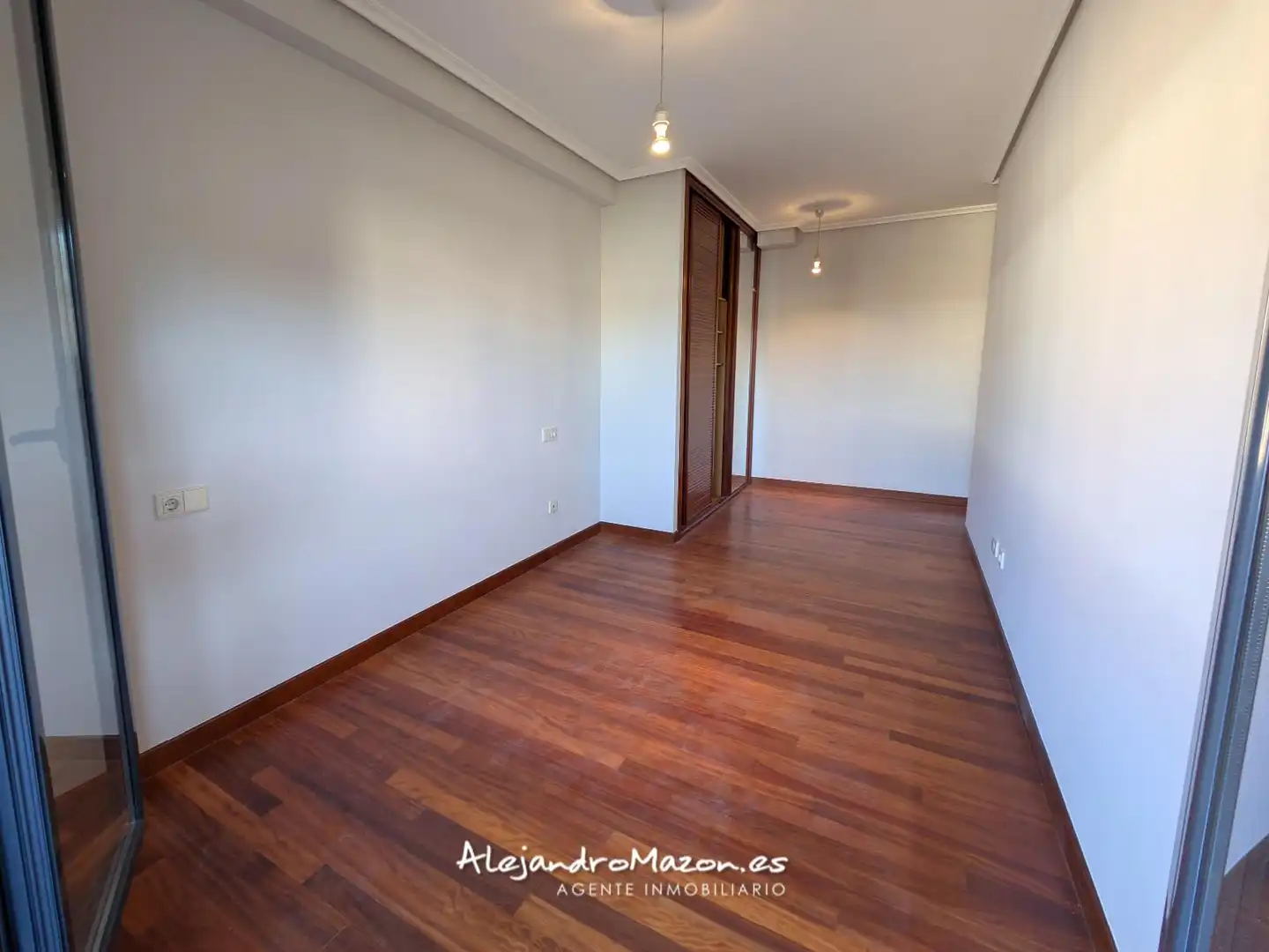 Habitación de Piso en venta en Castro-Urdiales con Calefacción, Parquet y Terraza