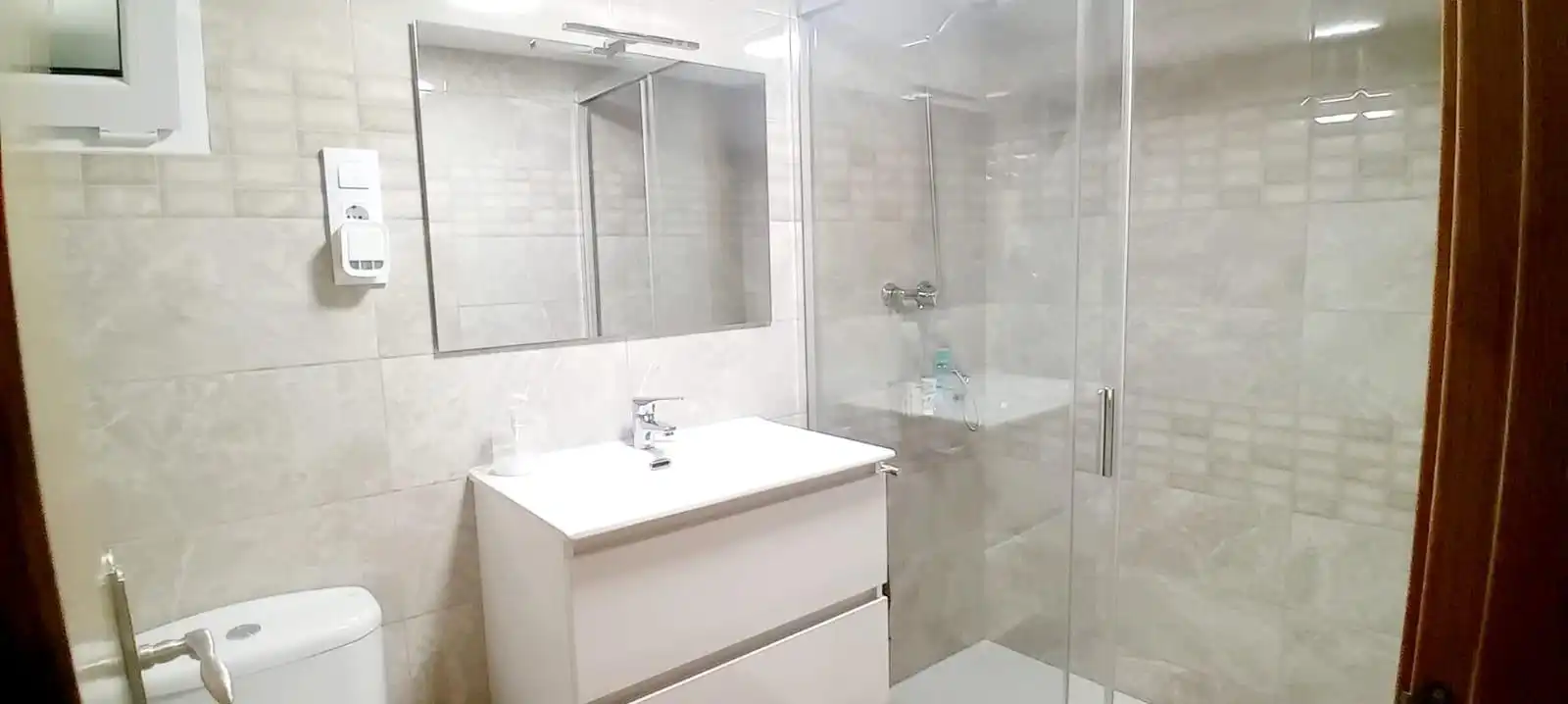 Bany de Casa o xalet en venda en Castropol amb Terrassa i Traster