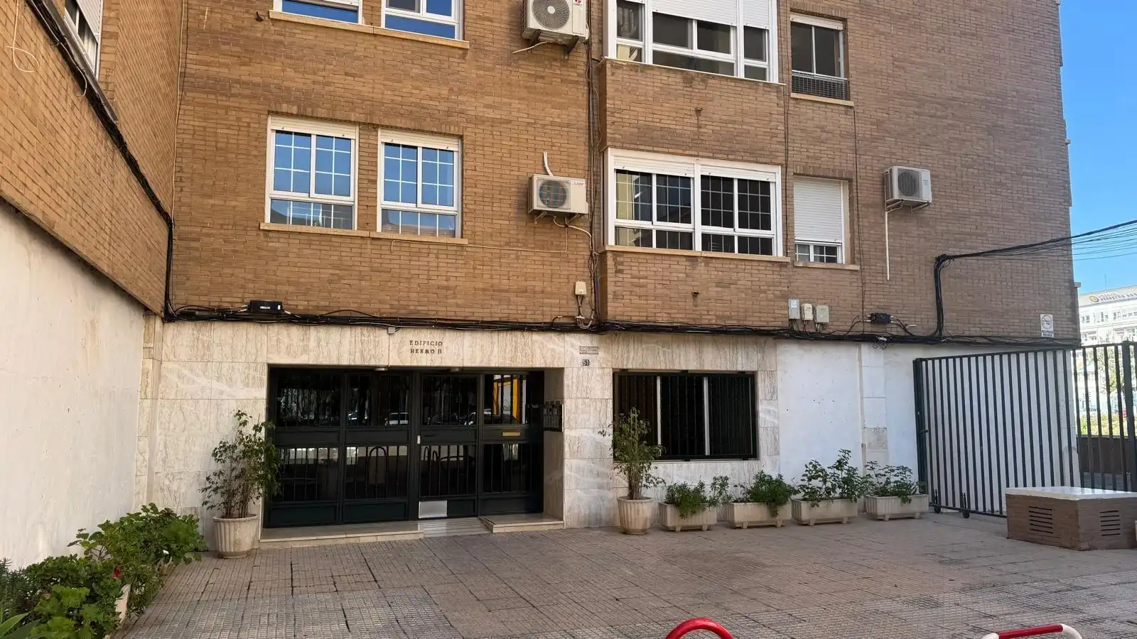 Vista exterior de Piso en venta en Cartagena con Trastero y Balcón