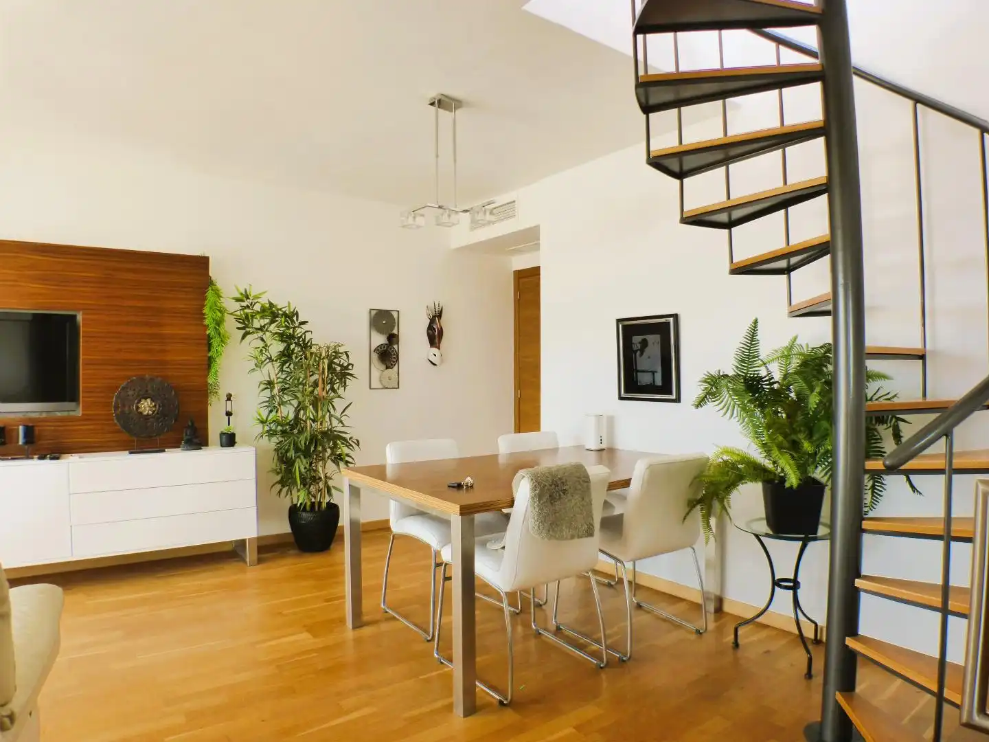 Comedor de Ático en venta en El Campello con Terraza, Trastero y Piscina