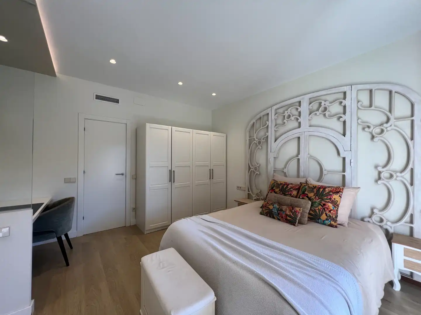 Bedroom of Houses for rent in Castelldefels  with Air Conditioner, Heating and Private garden