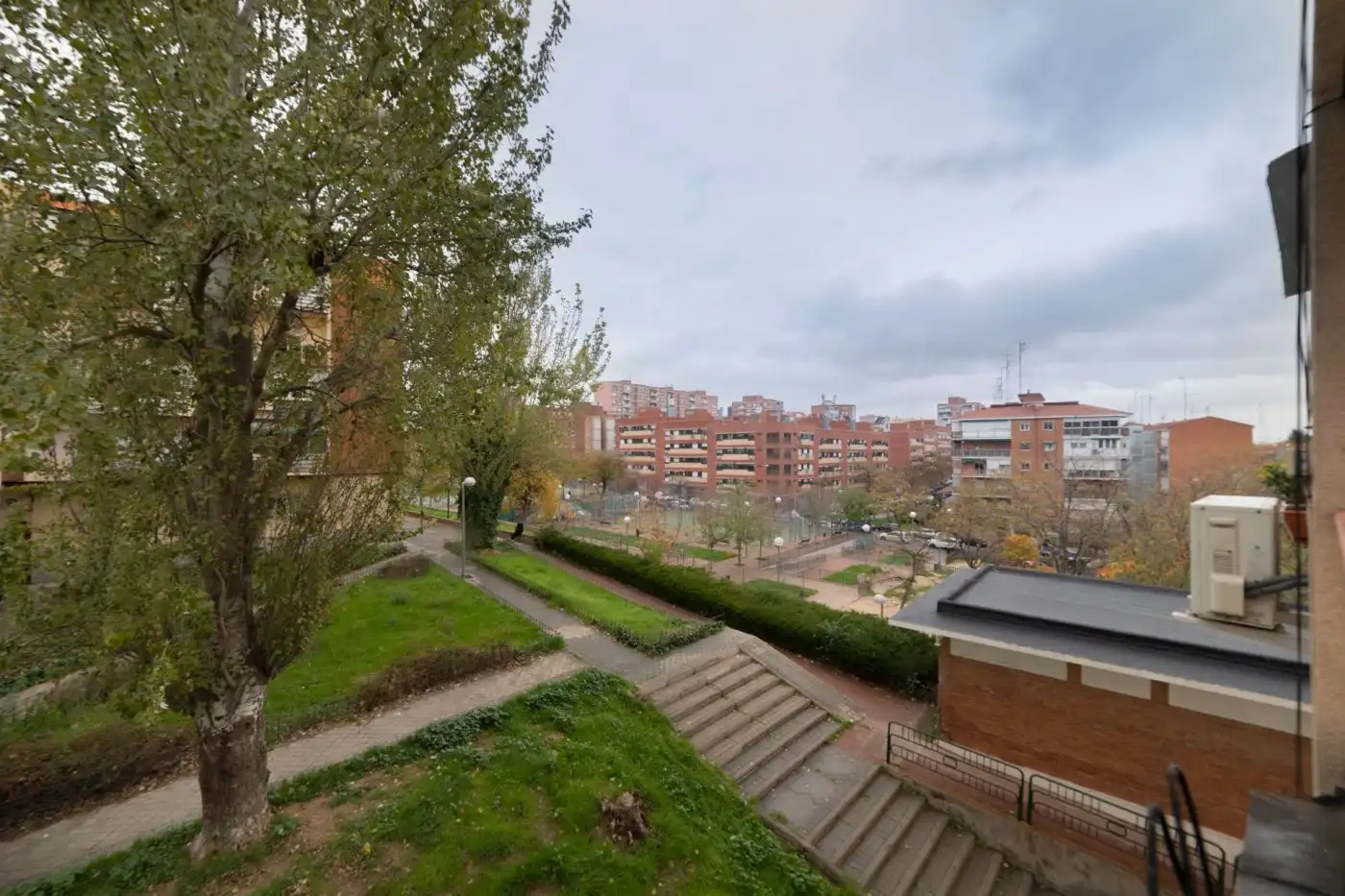 Exterior view of Flat for rent in Hortaleza