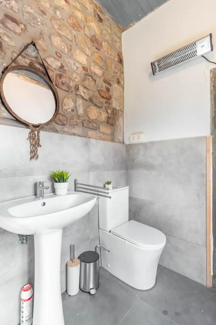 Baño de Casa o chalet en venta en Somiedo con Calefacción y Jardín privado