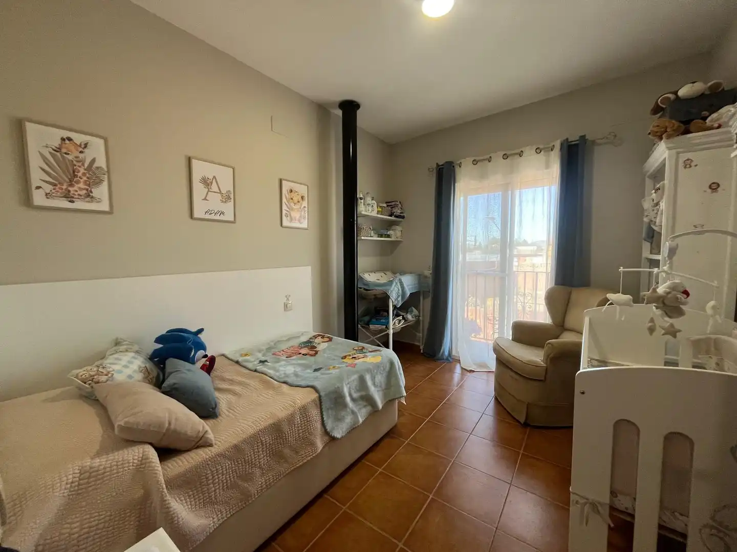 Schlafzimmer von Einfamilien-Reihenhaus zum Verkauf in Las Labores   mit Klimaanlage, Heizung und Privatgarten