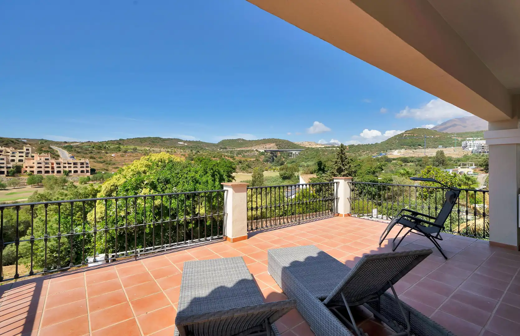 Villa mit Terrasse zum Verkauf in 89 Calle Cuba Alto #Es:1 Planta:00 Pt:01 29693 Est, imagen 19
