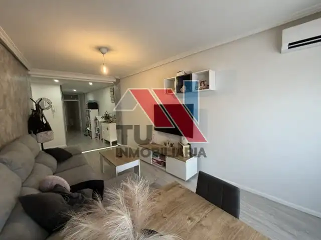 Sala de estar de Piso en venta en Fuensalida con Aire acondicionado, Calefacción y Parquet