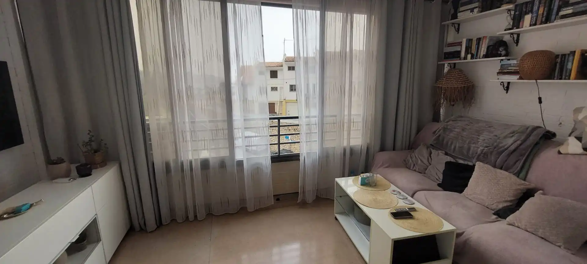Wohnzimmer von Wohnung zum Verkauf in Benidorm mit Klimaanlage, Möbliert und Waschmaschine