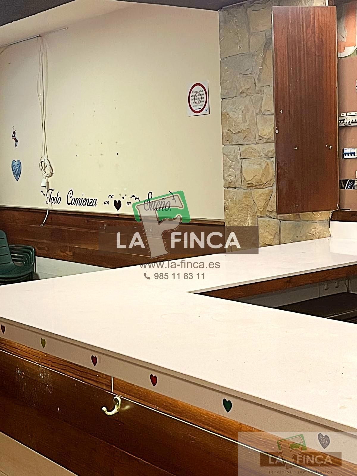 Local en venda en Carreño amb Aire condicionat