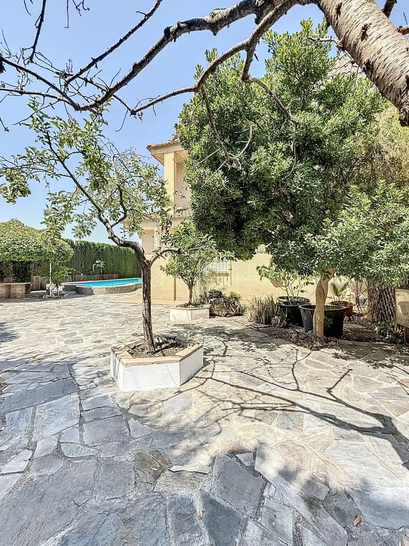 Terrassa de Casa o xalet en venda en Padul amb Aire condicionat, Jardí privat i Traster