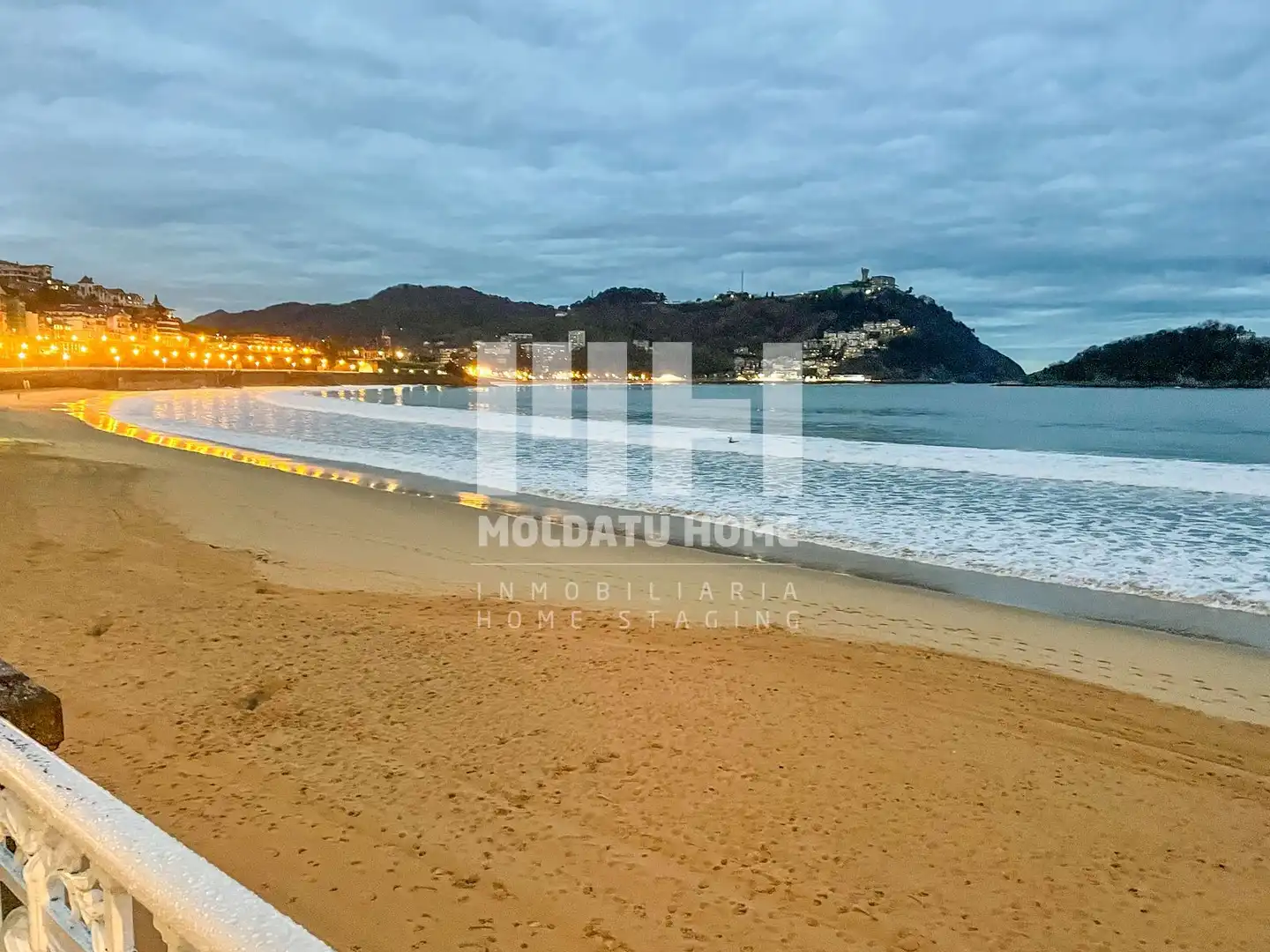 Vista exterior de Piso en venta en Donostia - San Sebastián  con Aire acondicionado, Calefacción y Trastero