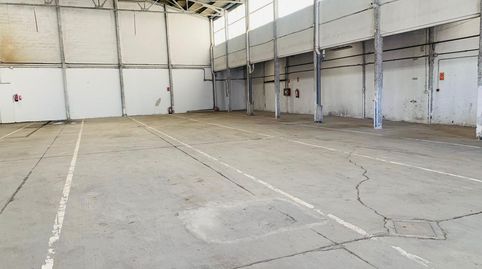 Foto 3 von Fabrikhallen zur Miete in Centro Ciudad, Paterna