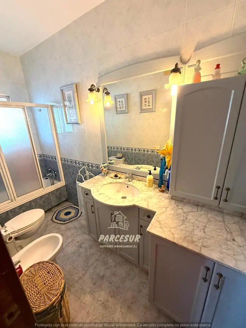 Badezimmer von Haus oder Chalet zum Verkauf in Córdoba mit Klimaanlage, Privatgarten und Abstellraum