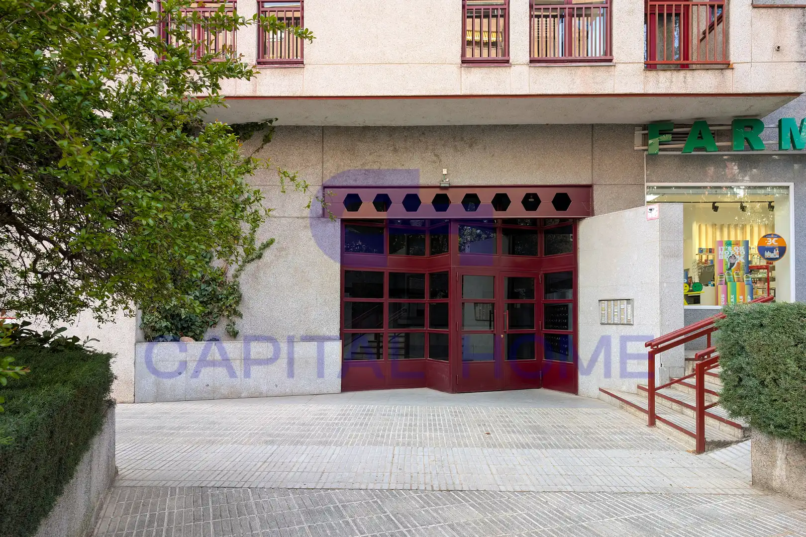 Vista exterior de Estudio en venta en Madrid con Parquet y Terraza