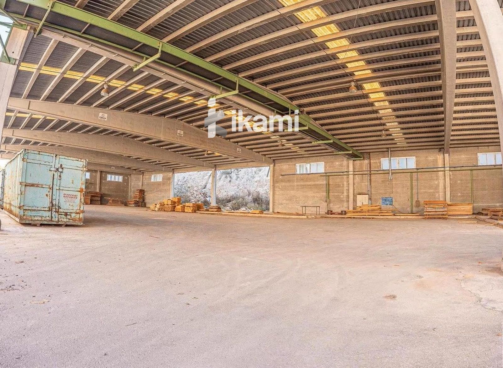 Nau industrial en venda en Orihuela