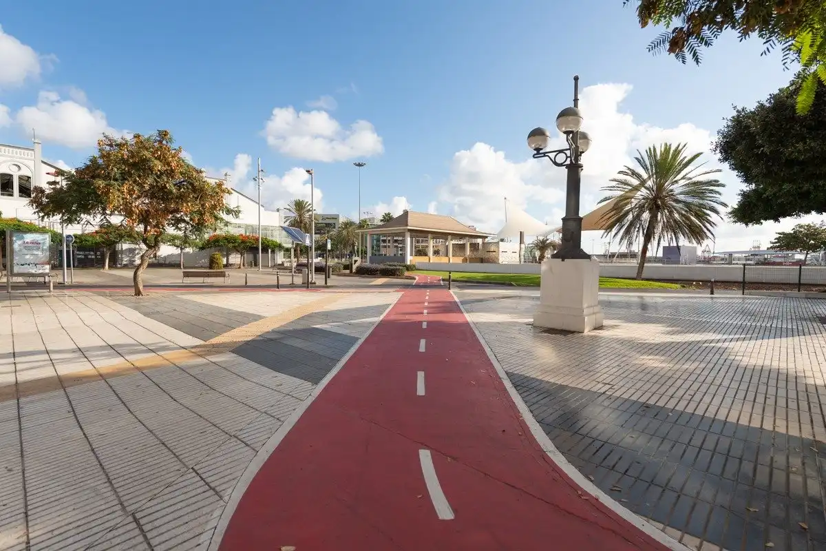 Oficina en venta en Calle LEON Y CASTILLO, 334, Santa Catalina - Canteras