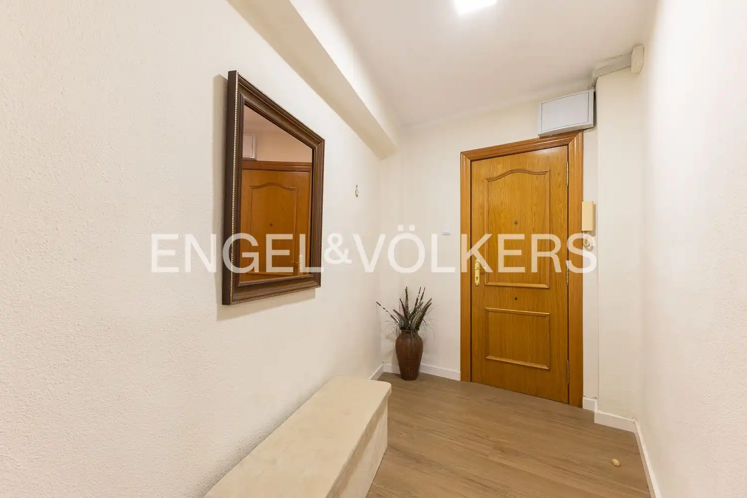 Piso de alquiler en Valencia con Aire acondicionado, Calefacción y Terraza