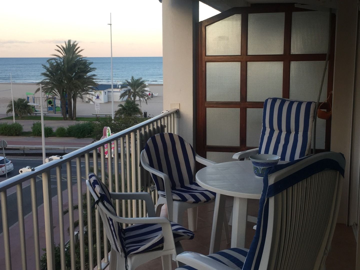 Terrassa de Apartament de lloguer en Gandia amb Aire condicionat, Terrassa i Piscina