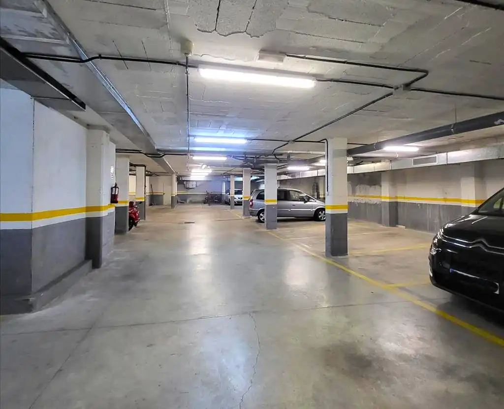 Parkplatz mit Aufzug zum Verkauf in Ca n'Oriol, imagen 2